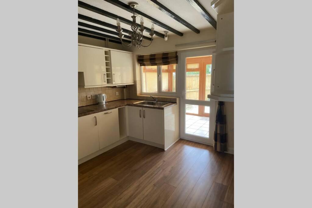 Cosy Cottage Great Bentley Near Station And Shops ภายนอก รูปภาพ